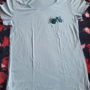 NEW Ann Taylor Tee T Shirt